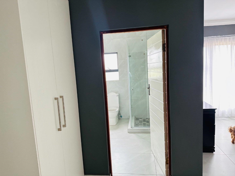 4 Bedroom Property for Sale in Hartbeespoort North West